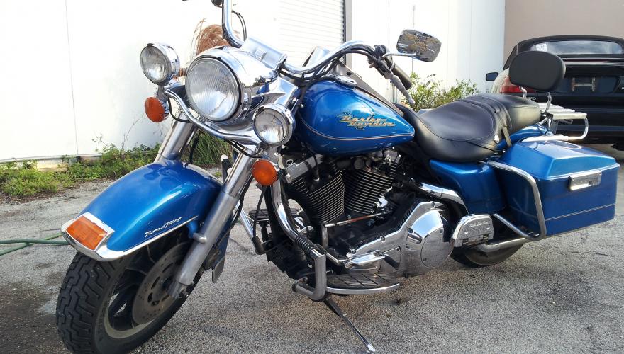 Harley Davidson RoadKing 1340cc.  vm.1996